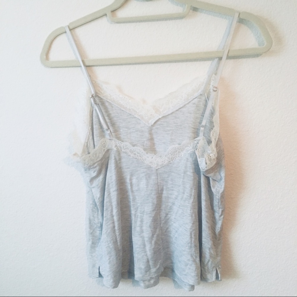 Lace-Detailed Tank - Picture 4 of 5